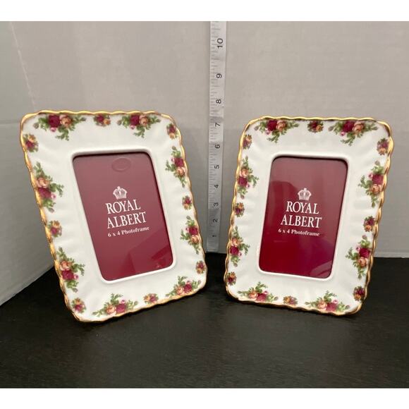Set of Two Royal Albert Old Country Rose 6x4 Photo Frame - Picture 1 of 5